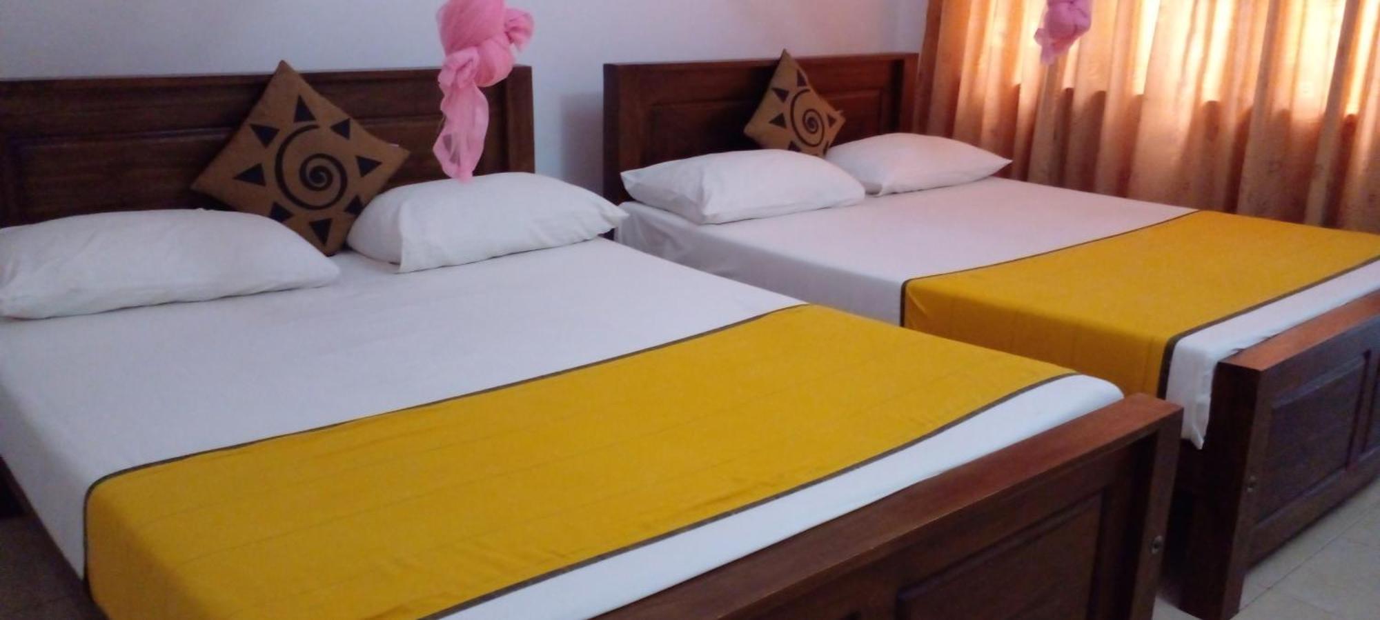 Yellow Birds Resort Anuradhápura Exteriér fotografie